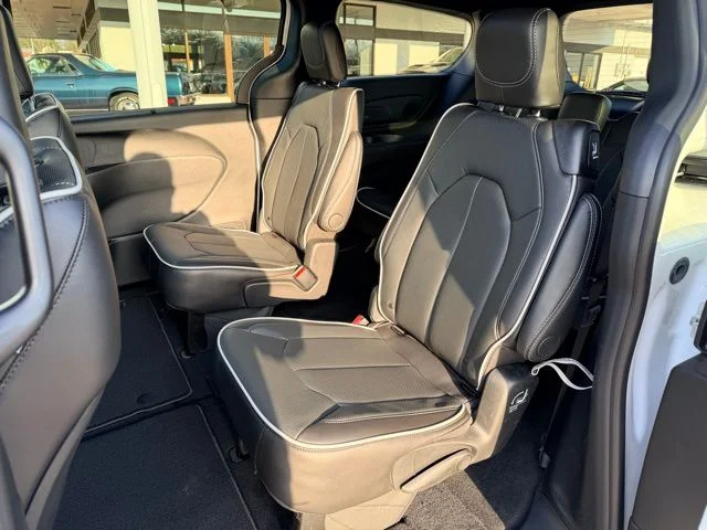 Nuevos CHRYSLER PACIFICA à Estados chez autogozo