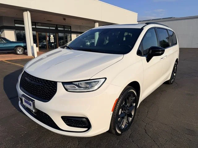 Nuevos CHRYSLER PACIFICA à Estados chez autogozo