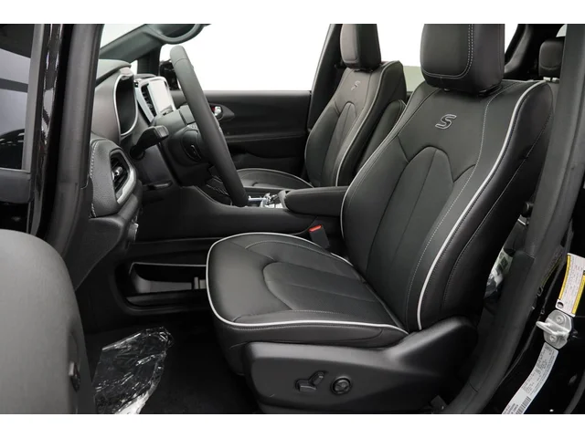 Nuevos CHRYSLER PACIFICA à Estados chez autogozo