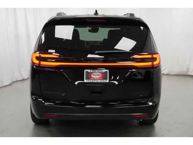 Nuevos CHRYSLER PACIFICA à Estados chez autogozo