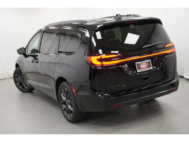 Nuevos CHRYSLER PACIFICA à Estados chez autogozo