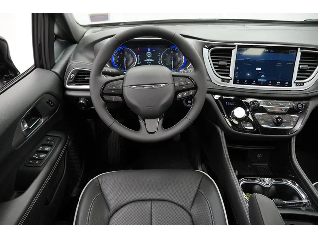 Nuevos CHRYSLER PACIFICA à Estados chez autogozo