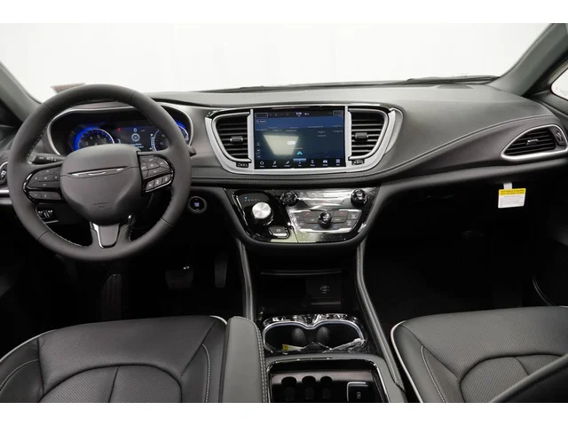 Nuevos CHRYSLER PACIFICA à Estados chez autogozo
