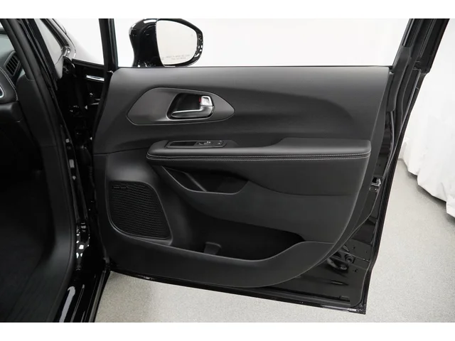Nuevos CHRYSLER PACIFICA à Estados chez autogozo