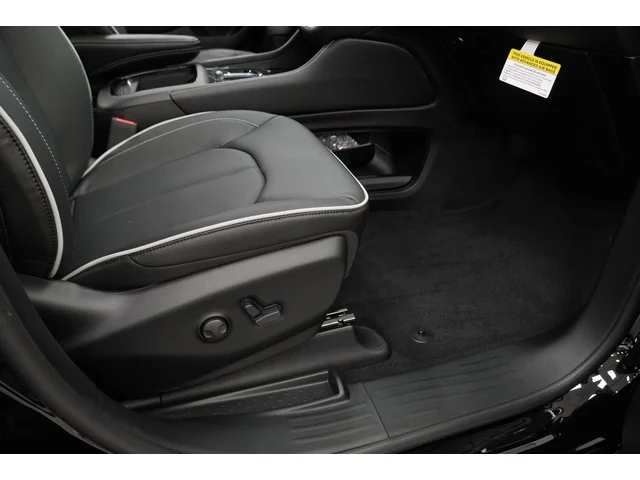 Nuevos CHRYSLER PACIFICA à Estados chez autogozo