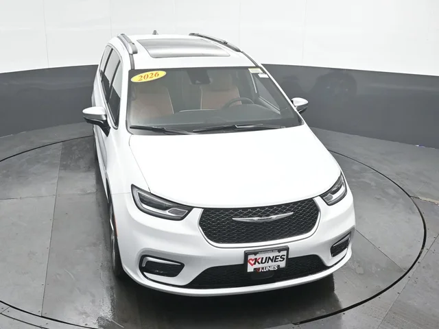 Nuevos CHRYSLER PACIFICA à Estados chez autogozo