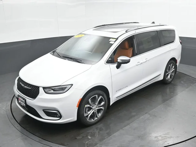 Nuevos CHRYSLER PACIFICA à Estados chez autogozo