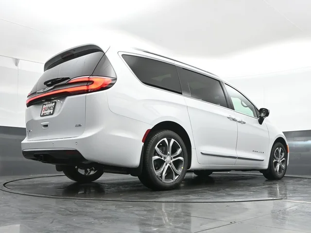 Nuevos CHRYSLER PACIFICA à Estados chez autogozo