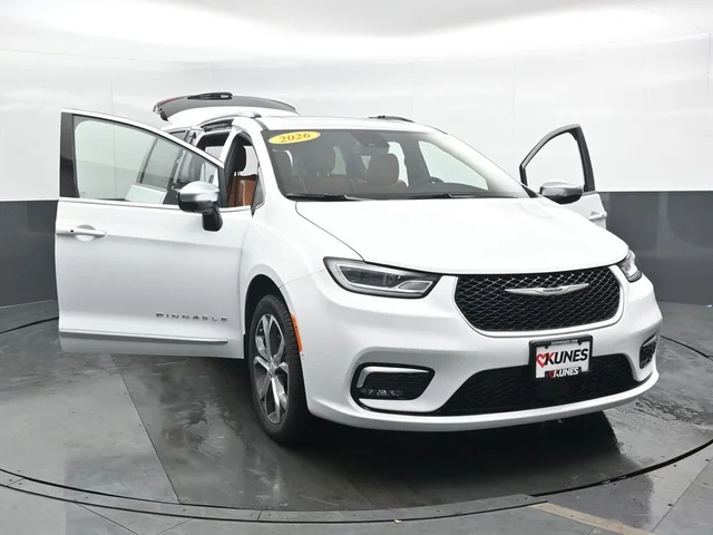 Nuevos CHRYSLER PACIFICA à Estados chez autogozo