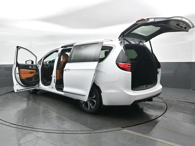 Nuevos CHRYSLER PACIFICA à Estados chez autogozo