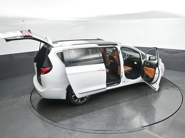 Nuevos CHRYSLER PACIFICA à Estados chez autogozo