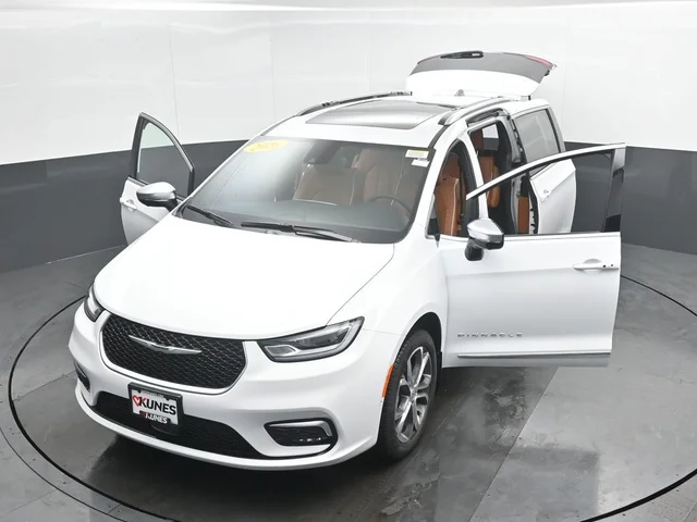 Nuevos CHRYSLER PACIFICA à Estados chez autogozo