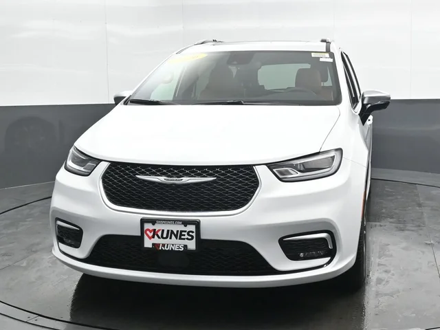Nuevos CHRYSLER PACIFICA à Estados chez autogozo