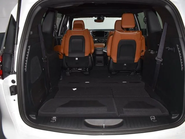Nuevos CHRYSLER PACIFICA à Estados chez autogozo