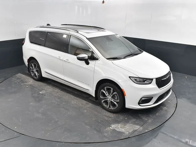 Nuevos CHRYSLER PACIFICA à Estados chez autogozo