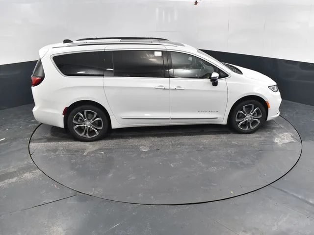 Nuevos CHRYSLER PACIFICA à Estados chez autogozo