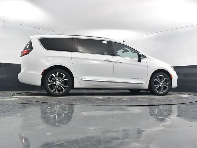 Nuevos CHRYSLER PACIFICA à Estados chez autogozo