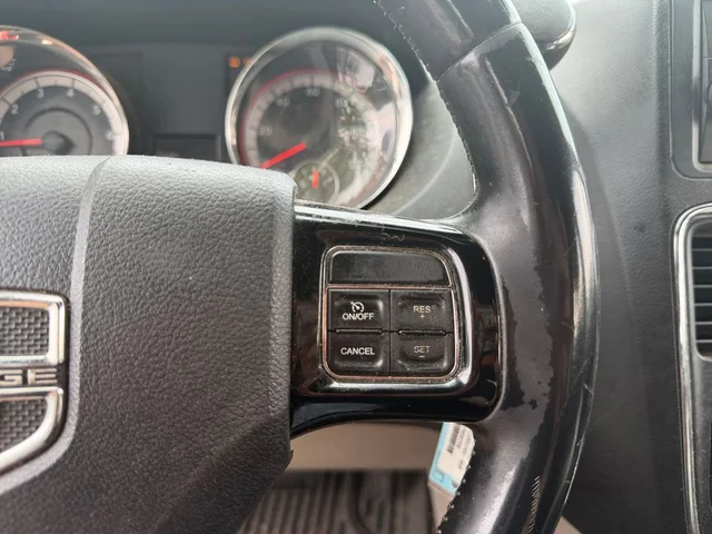 SEMINUEVOS DODGE Grand Caravan a Estados en autogozo
