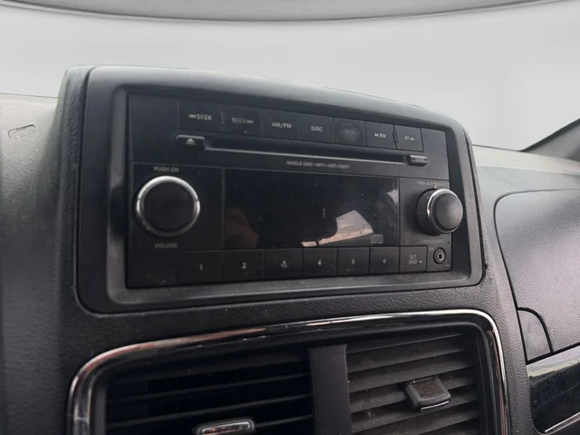 SEMINUEVOS DODGE Grand Caravan a Estados en autogozo