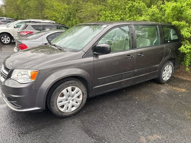 SEMINUEVOS DODGE Grand Caravan a Estados en autogozo
