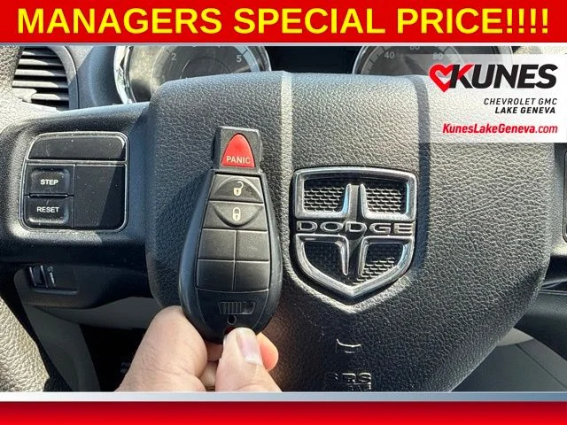 SEMINUEVOS DODGE Grand Caravan a Estados en autogozo