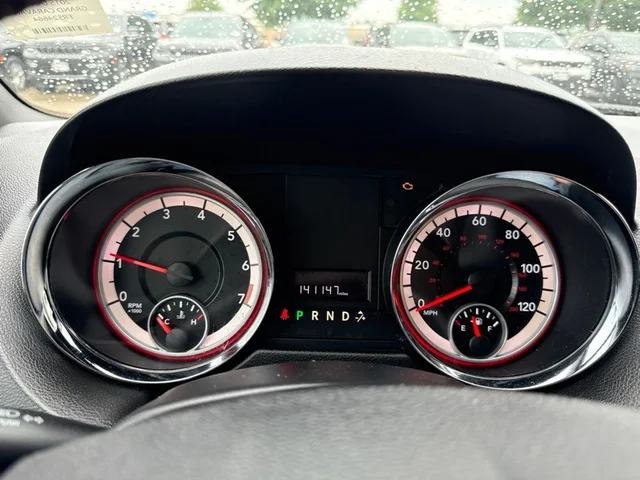 SEMINUEVOS DODGE Grand Caravan a Estados en autogozo