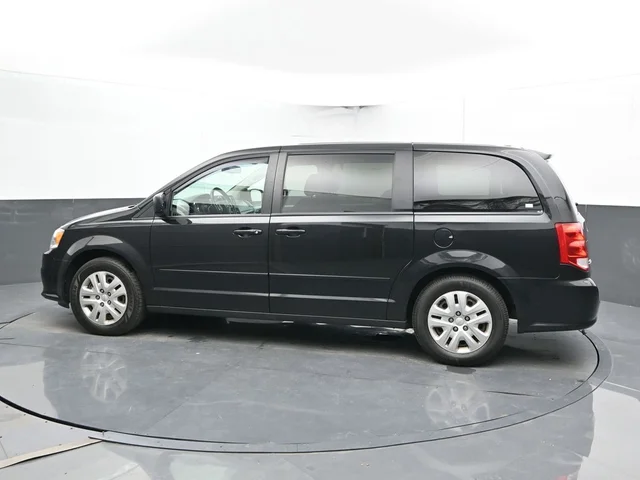 SEMINUEVOS DODGE Grand Caravan a Estados en autogozo