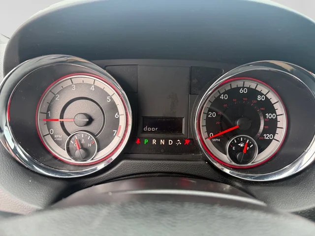 SEMINUEVOS DODGE Grand Caravan a Estados en autogozo