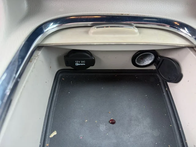 SEMINUEVOS DODGE Grand Caravan a Estados en autogozo