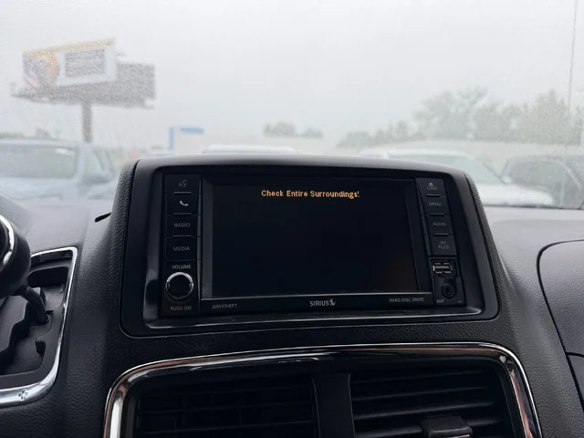 SEMINUEVOS DODGE Grand Caravan a Estados en autogozo