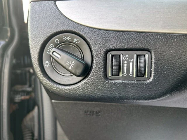 SEMINUEVOS DODGE Grand Caravan a Estados en autogozo