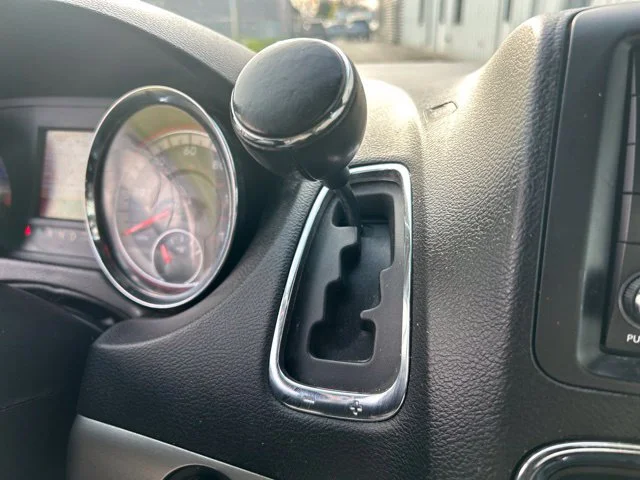 SEMINUEVOS DODGE Grand Caravan a Estados en autogozo