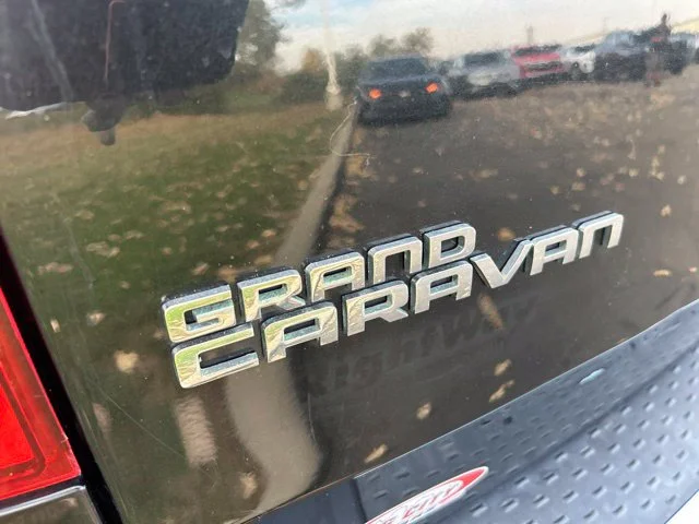 SEMINUEVOS DODGE Grand Caravan a Estados en autogozo