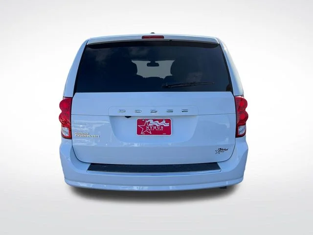 SEMINUEVOS DODGE Grand Caravan a Estados en autogozo