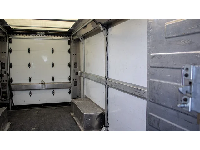 SEMINUEVOS BRIGHTDROP Zevo 600 a Estados en autogozo