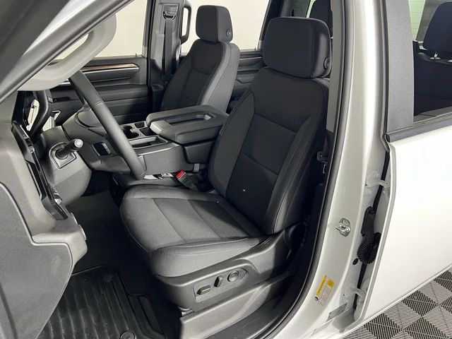 Nuevos CHEVROLET SILVERADO 2500HD à Estados chez autogozo