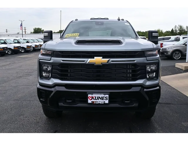 Nuevos CHEVROLET SILVERADO 2500HD à Estados chez autogozo