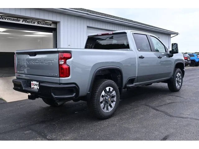 Nuevos CHEVROLET SILVERADO 2500HD à Estados chez autogozo