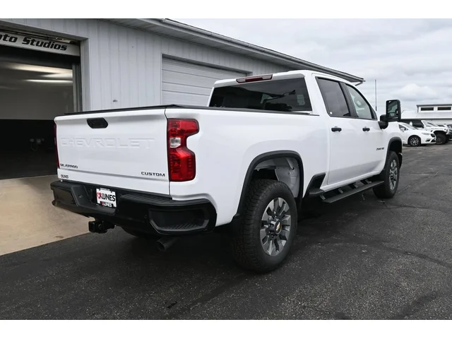 Nuevos CHEVROLET SILVERADO 2500HD à Estados chez autogozo