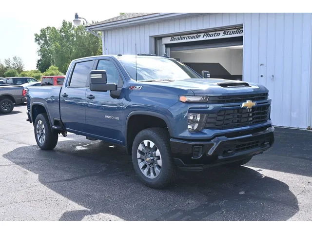 Nuevos CHEVROLET SILVERADO 2500HD à Estados chez autogozo