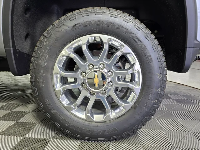 Nueve CHEVROLET SILVERADO 3500HD à Brainerd  chez Dondelinger Chevrolet