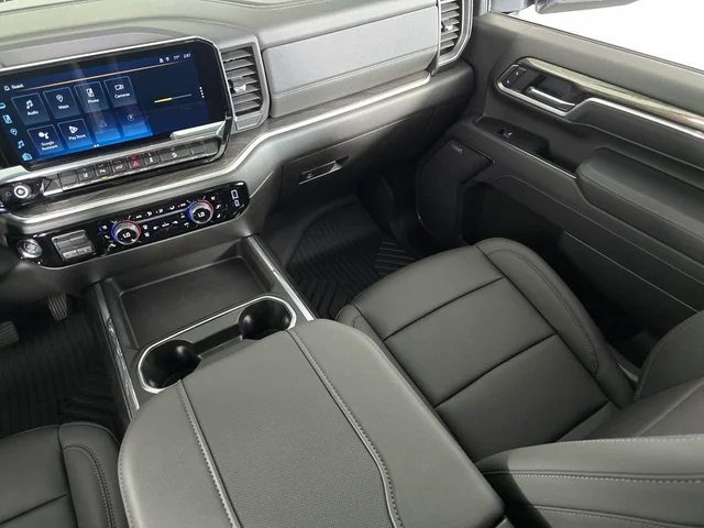 Nueve CHEVROLET SILVERADO 3500HD à Brainerd  chez Dondelinger Chevrolet