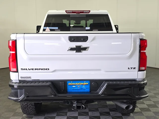 Nueve CHEVROLET SILVERADO 3500HD à Brainerd  chez Dondelinger Chevrolet