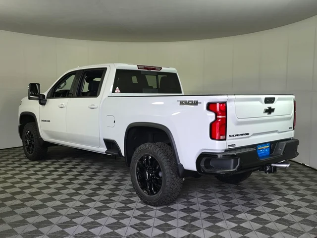 Nueve CHEVROLET SILVERADO 3500HD à Brainerd  chez Dondelinger Chevrolet