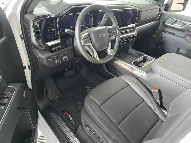 Nueve CHEVROLET SILVERADO 3500HD à Brainerd  chez Dondelinger Chevrolet