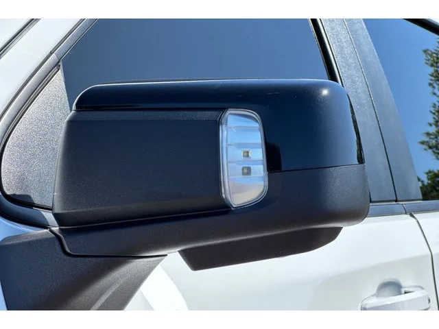 SEMINUEVOS CHEVROLET Silverado 1500 at ELK GROVE in Elk Grove Buick GMC