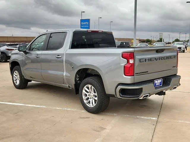 Nuevos CHEVROLET SILVERADO 1500 à Estados chez autogozo