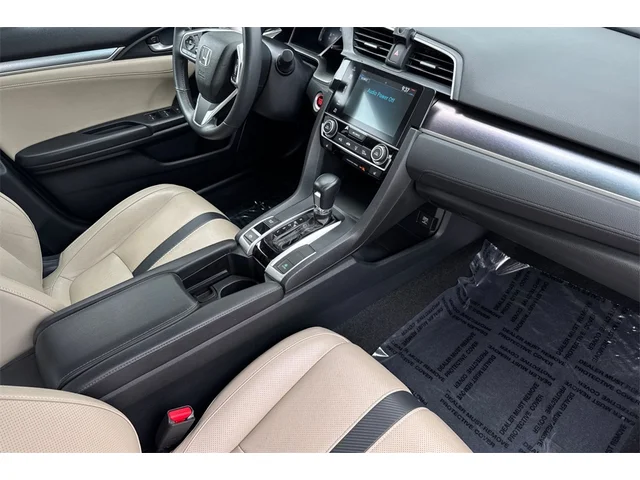 Pre-Owned HONDA Civic at Anderson Honda in Palo Alto