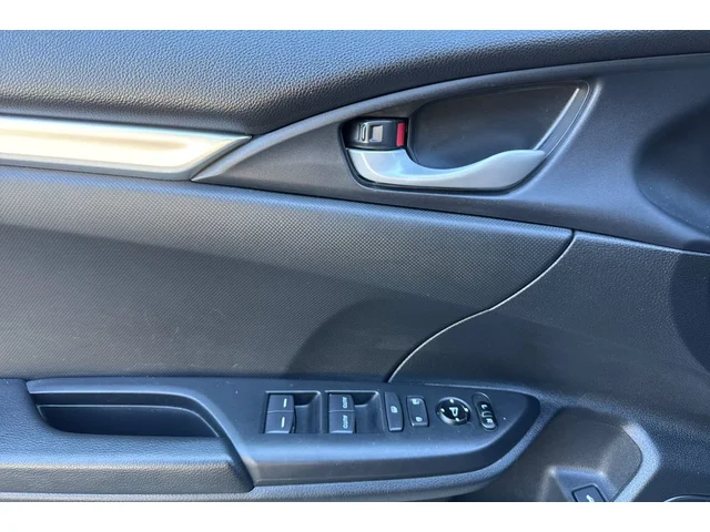 Pre-Owned HONDA Civic at Anderson Honda in Palo Alto