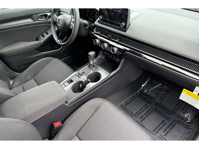 2025 Honda Civic LX photo 15